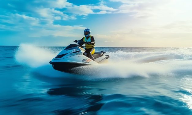 5 deportes acuáticos que puedes practicar en La Manga