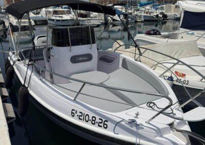 Alquiler Lancha BluGrey 21 Open | Más Espacio de Baño